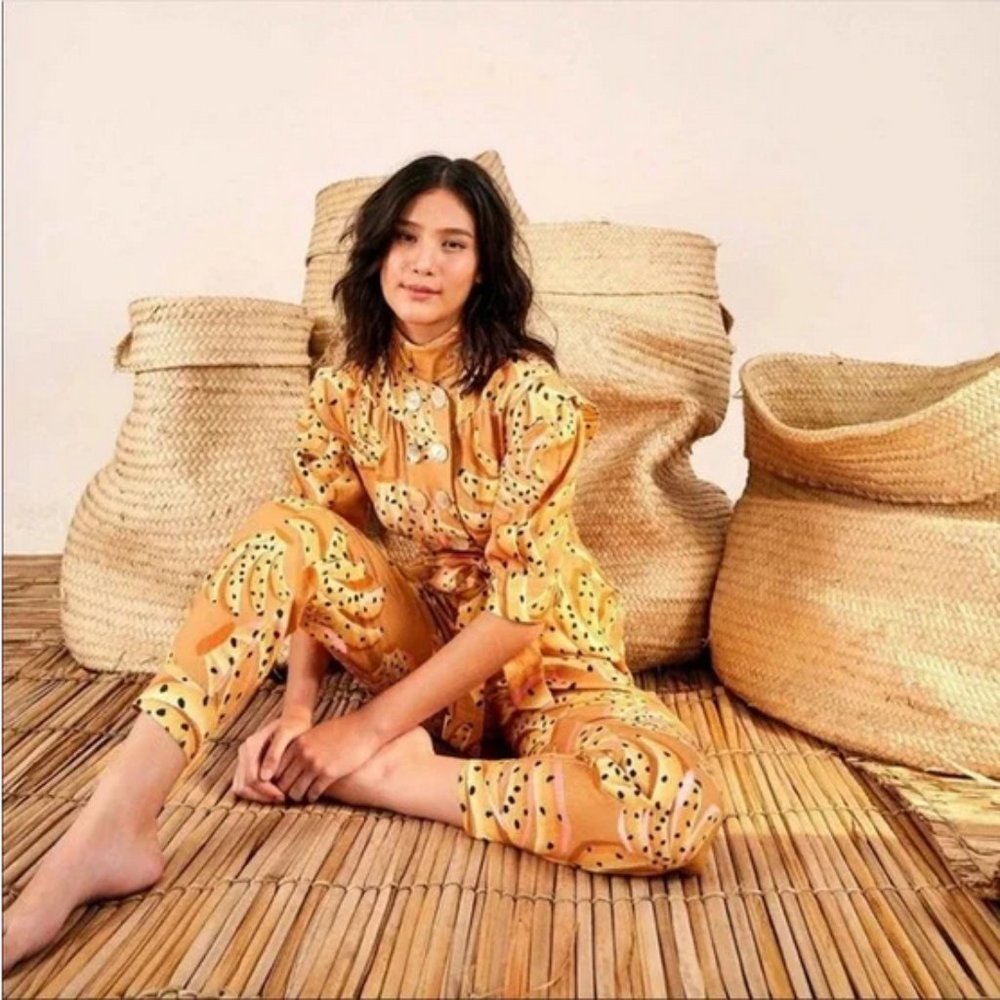 Farm Rio Carmel Raining Bananas Puff Sleeve Jumpsuit sizes S and M NWT - Picture 4 of 16